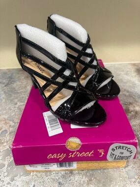 easy street Black Patent Strappy Open-Toe Heels